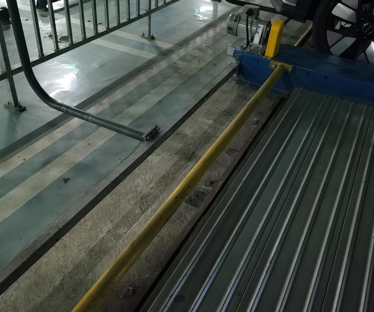 甘肅兩層簡易升降機(jī)械式停車位回收
