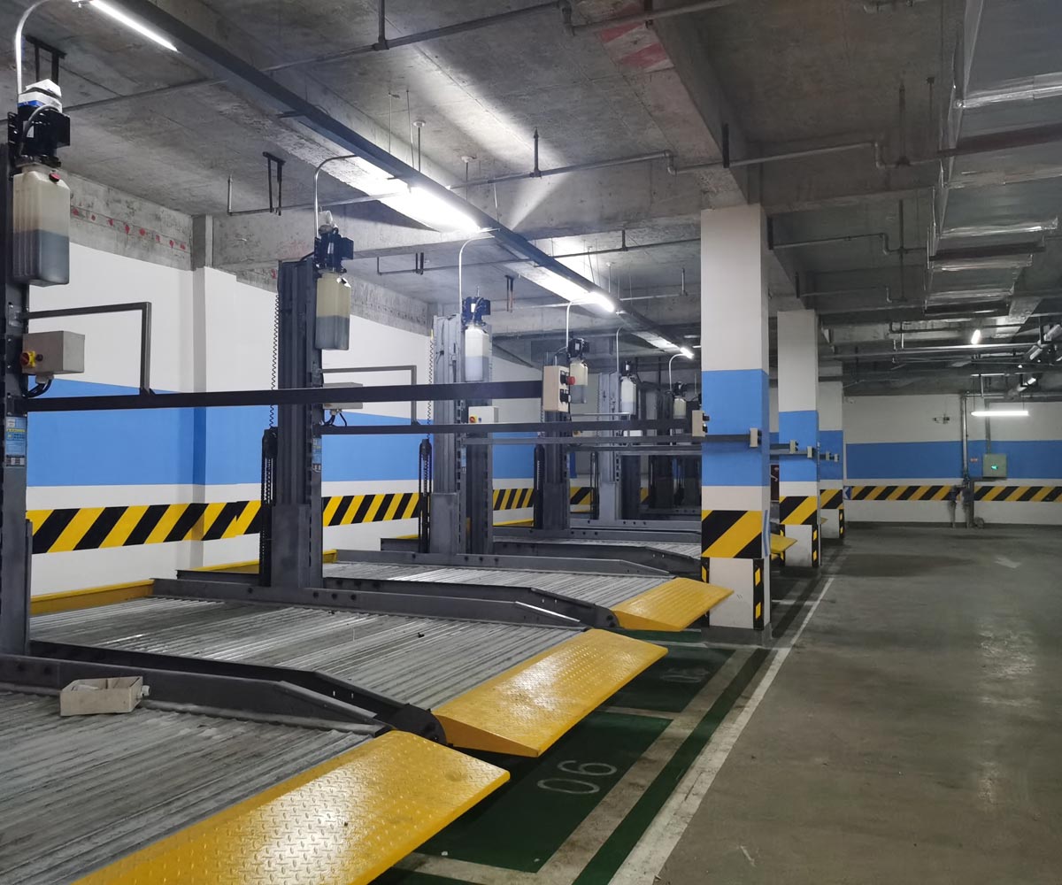 溫江小區(qū)四柱簡易升降停車庫